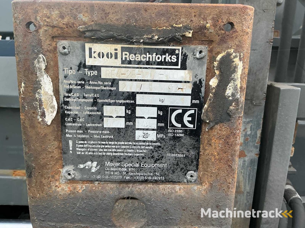 2005 MOFFETT CAGE M1 15.1 Reach truck