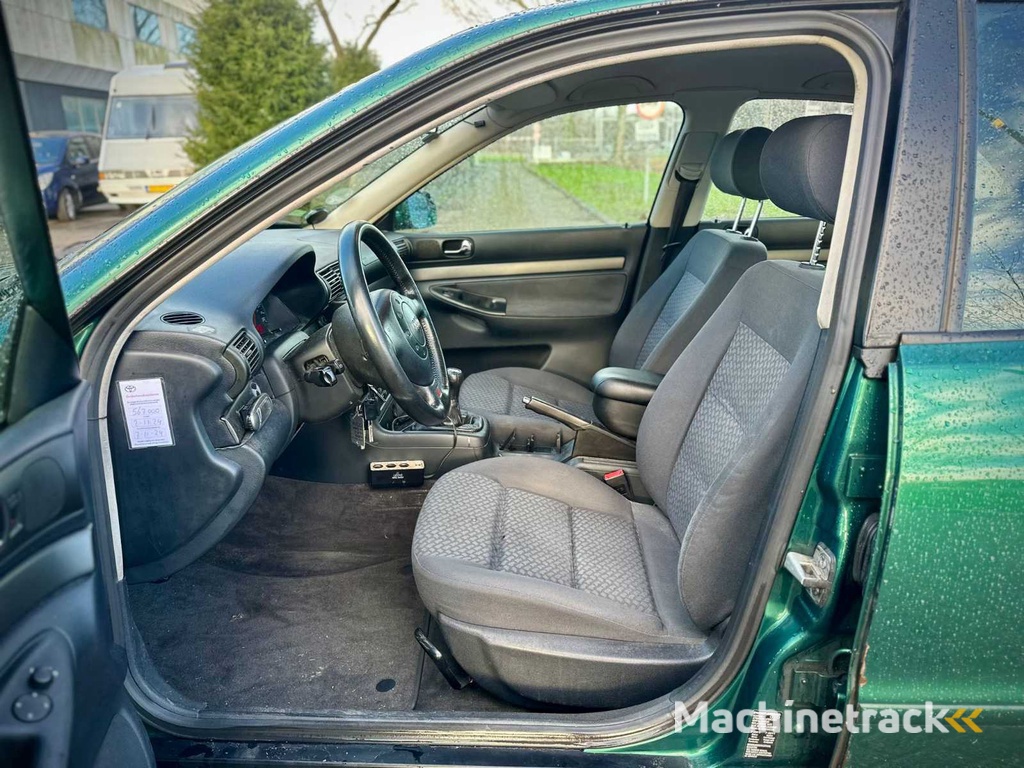 Audi A4 Limousine 1.6 C Advance, TG-FL-92