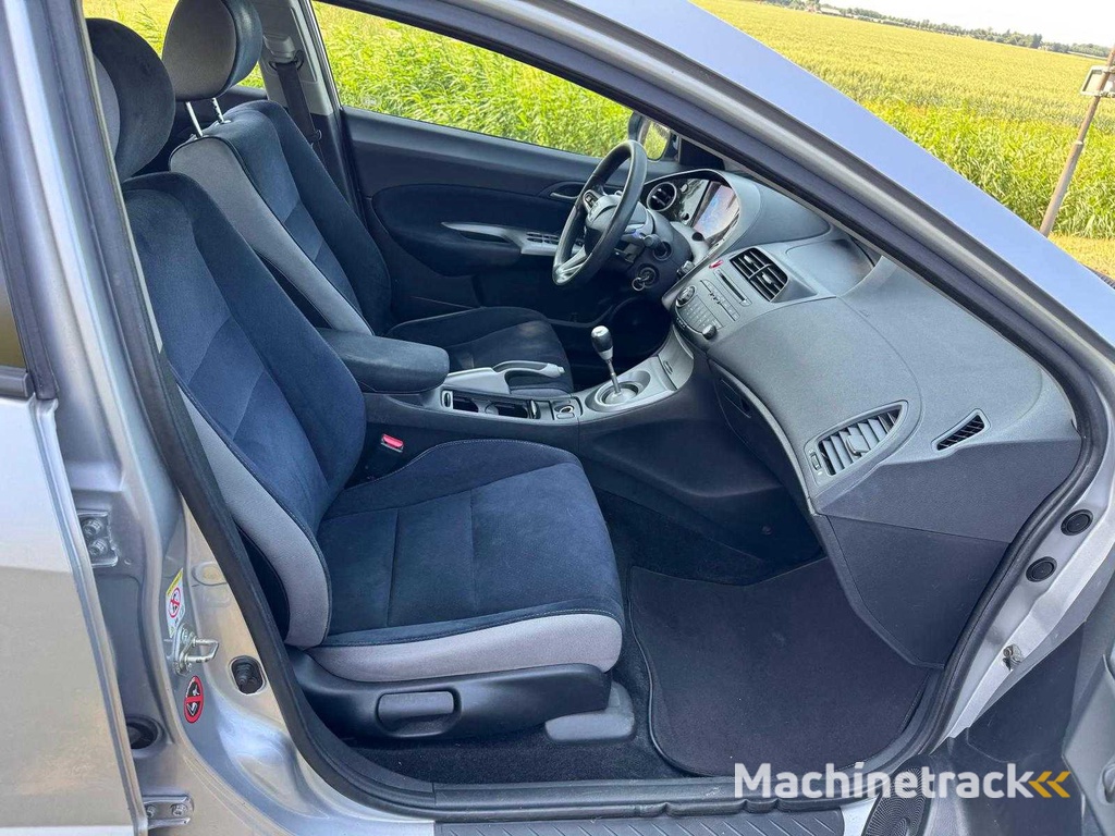 Honda Civic 1.8 Airco Comfort 75-SV-SJ