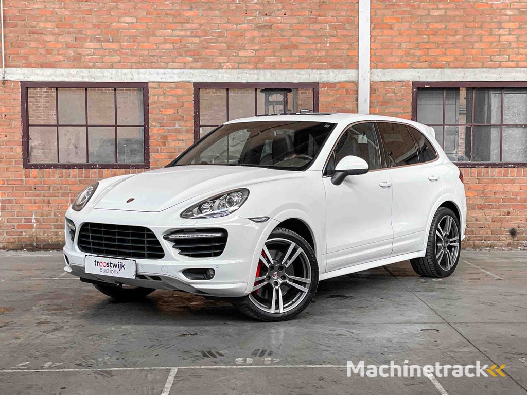 Porsche Cayenne Turbo 4.8 V8 500hp 2013 OEM Sport Design 500pk 2013