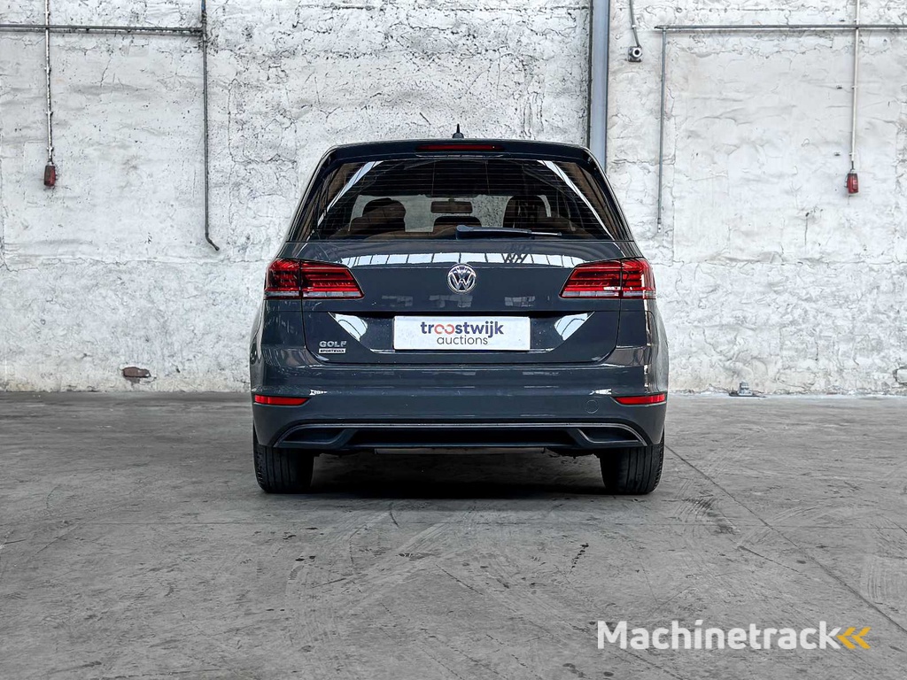 Volkswagen Golf Sportsvan 1.0 TSI Highline 110pk 2018, N-155-RT
