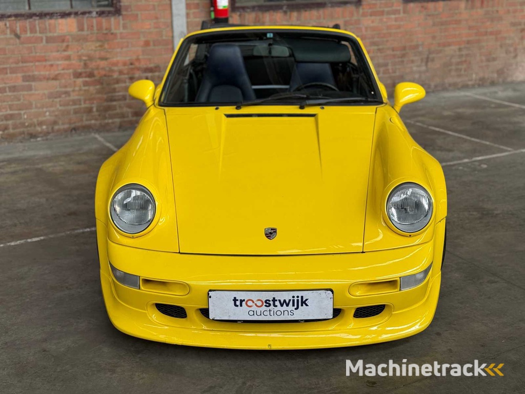 Porsche 911 964 Carrera Cabrio 250pk 1992 Youngtimer