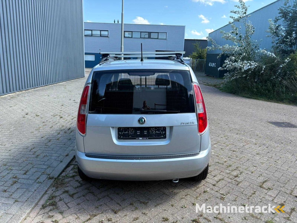Skoda Pratik Benzine bestel auto, V-69-NFK