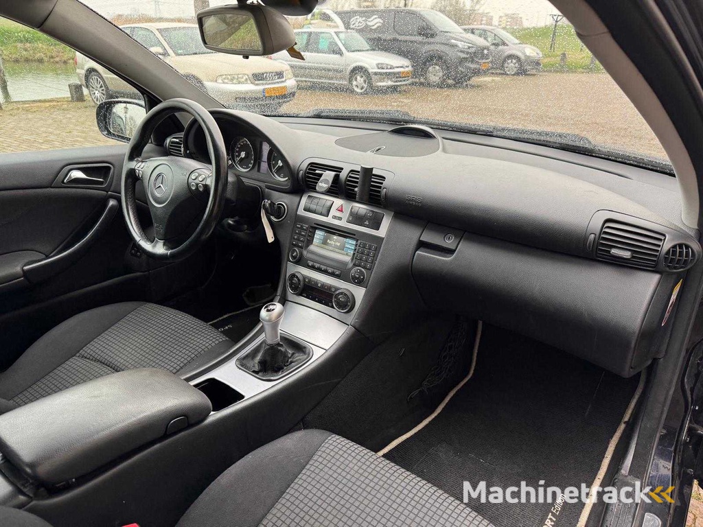 Mercedes-Benz C-klasse Sportcoupé 230 Sport Edition V6 204 pk 55-SH-GZ