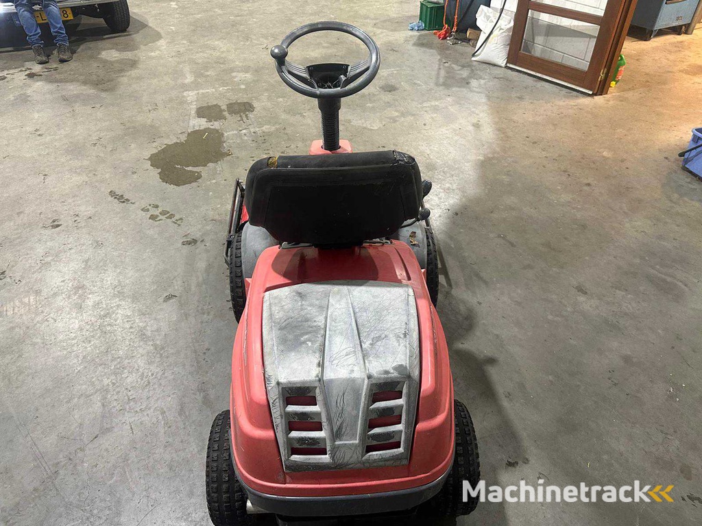 Castelgarden - xm 110 - Zitmaaier