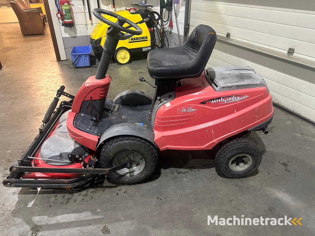 Castelgarden - xm 110 - Zitmaaier