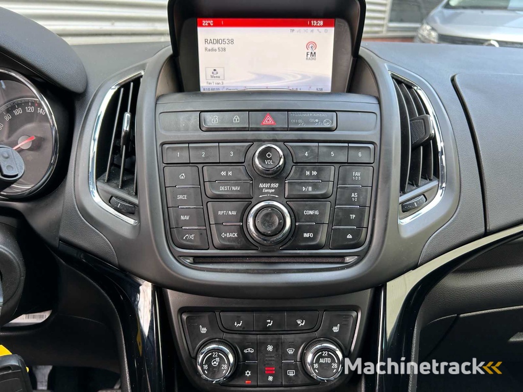 Opel Zafira Tourer 1.4 Blitz 7p; JX-747-F