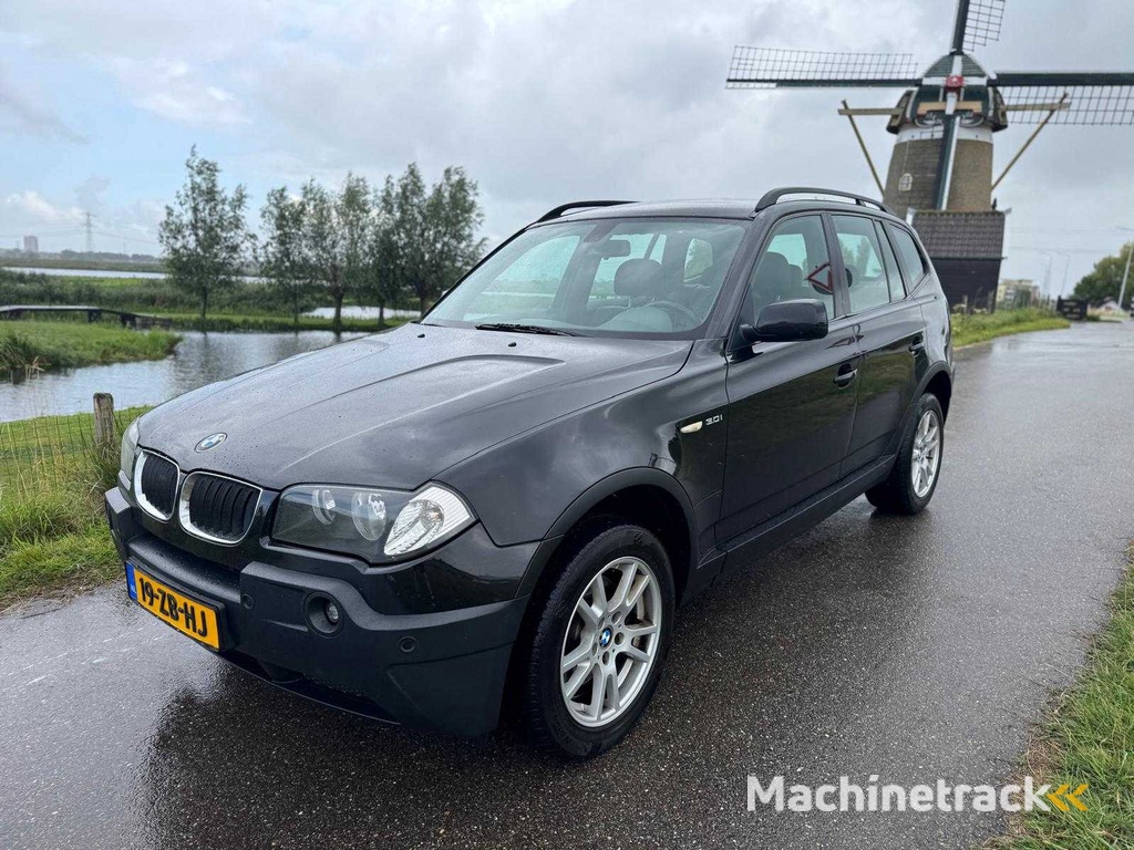 BMW X3  3.0i high exe leder automaat 19-ZB-HJ