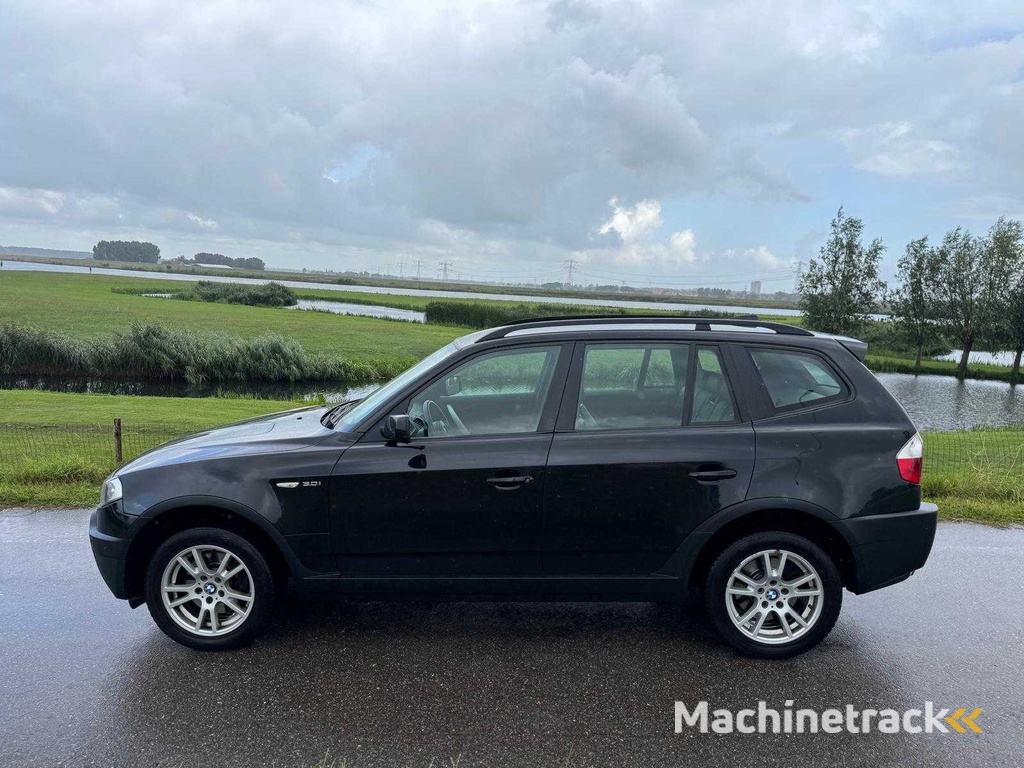 BMW X3  3.0i high exe leder automaat 19-ZB-HJ