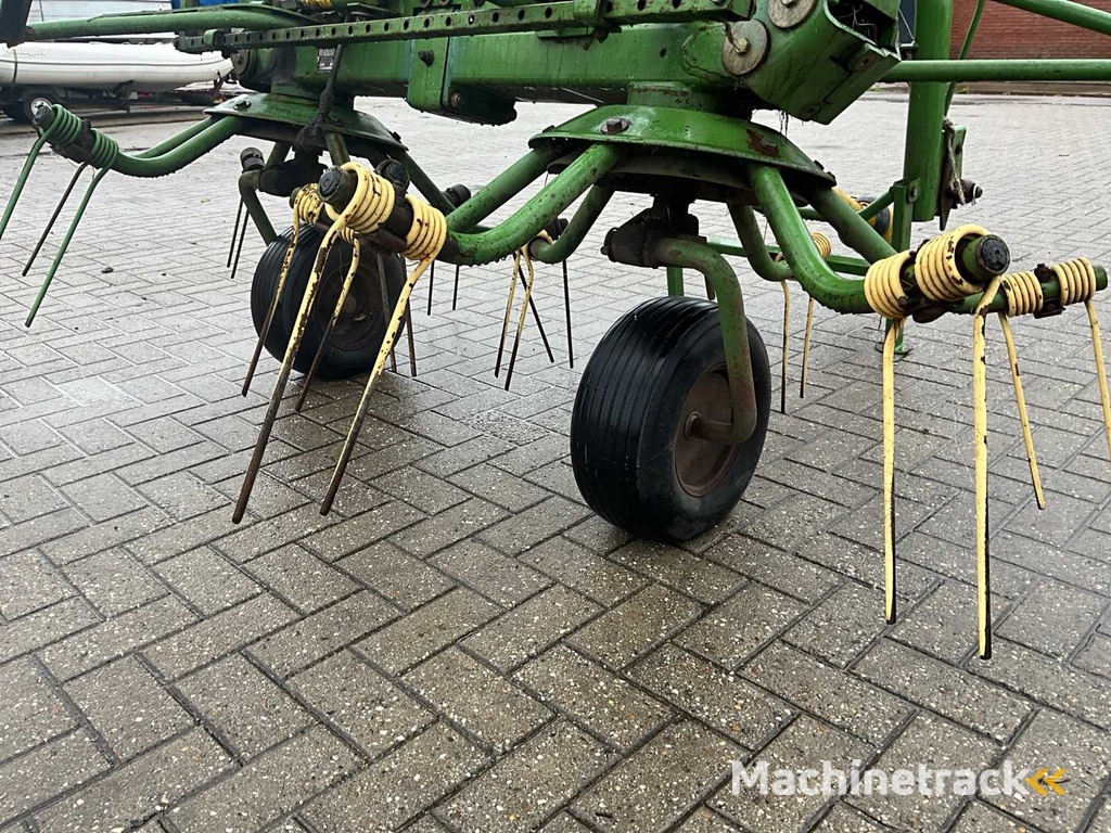 Krone KW.6.70/Y Hay tedder