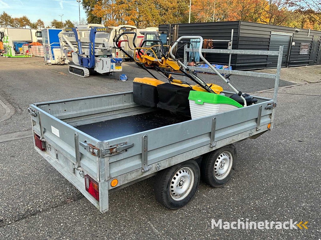 Tandemas Aanhangwagen Met 3x Grasmaaier