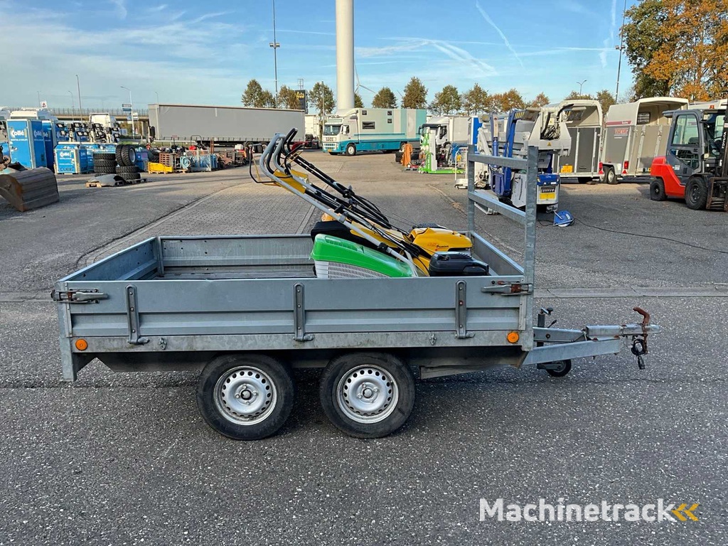 Tandemas Aanhangwagen Met 3x Grasmaaier