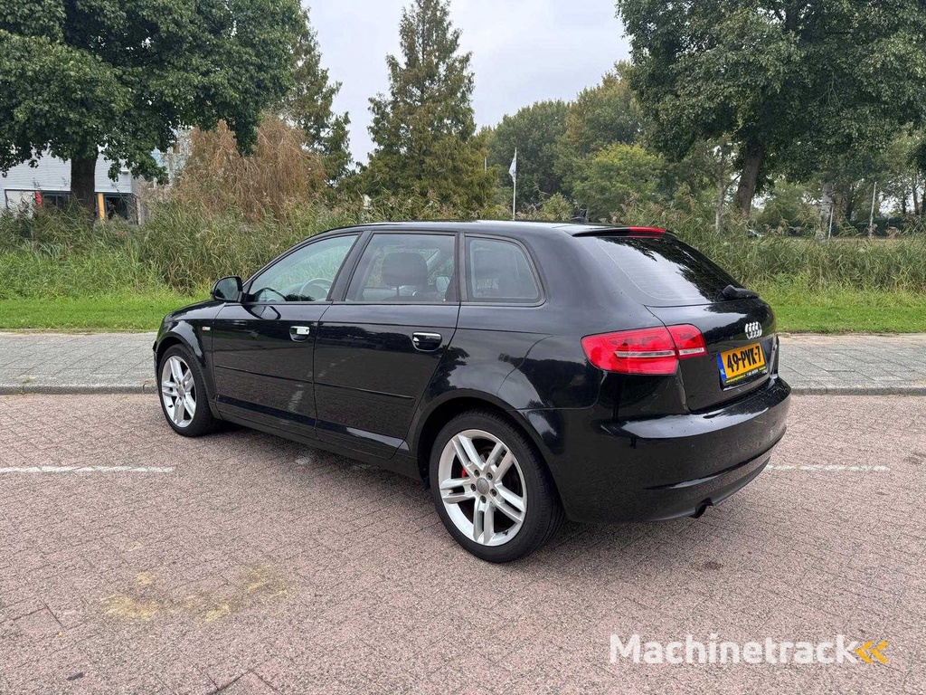 Audi A3 Sportback 1.2 TFSI Attraction Pro Line Business; 49-PVK-7