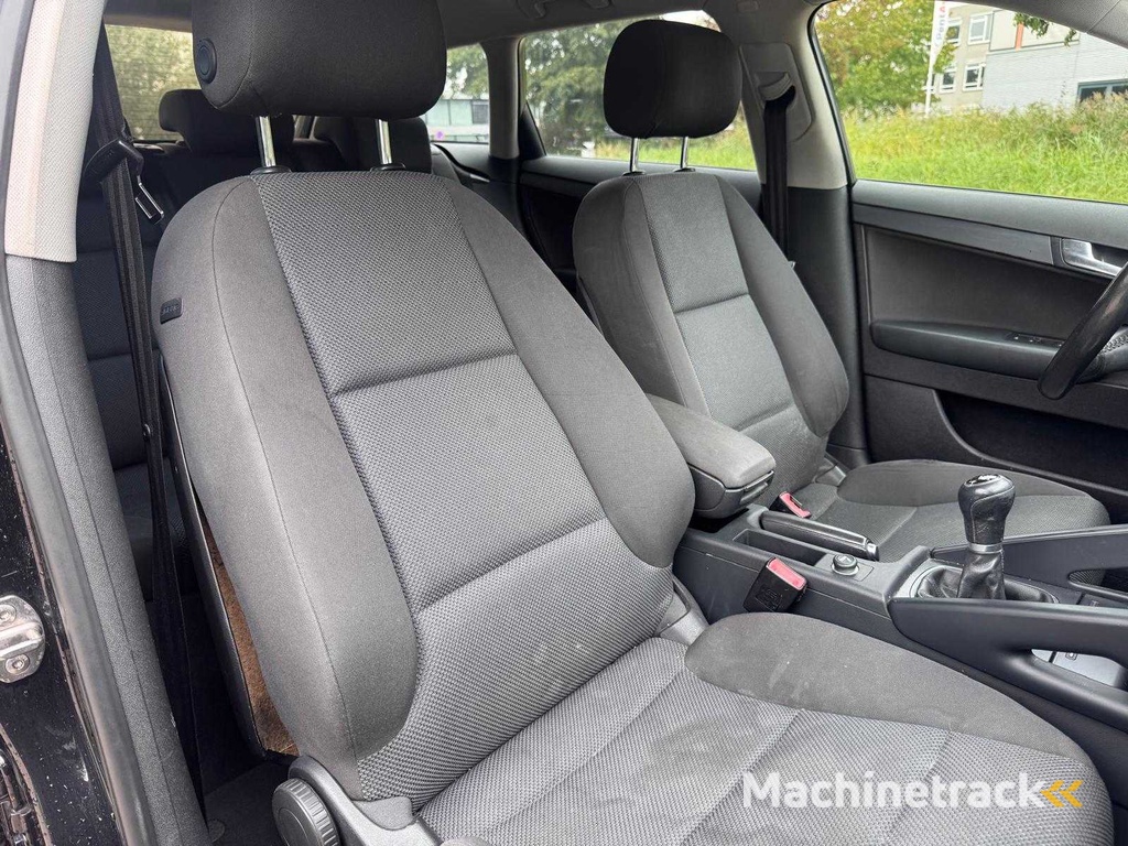 Audi A3 Sportback 1.2 TFSI Attraction Pro Line Business; 49-PVK-7