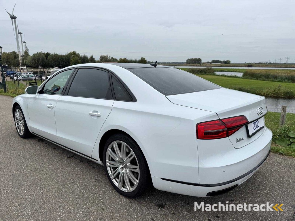 Audi  A8  3.0 TFSI q. L. ProL. Exe, 2826