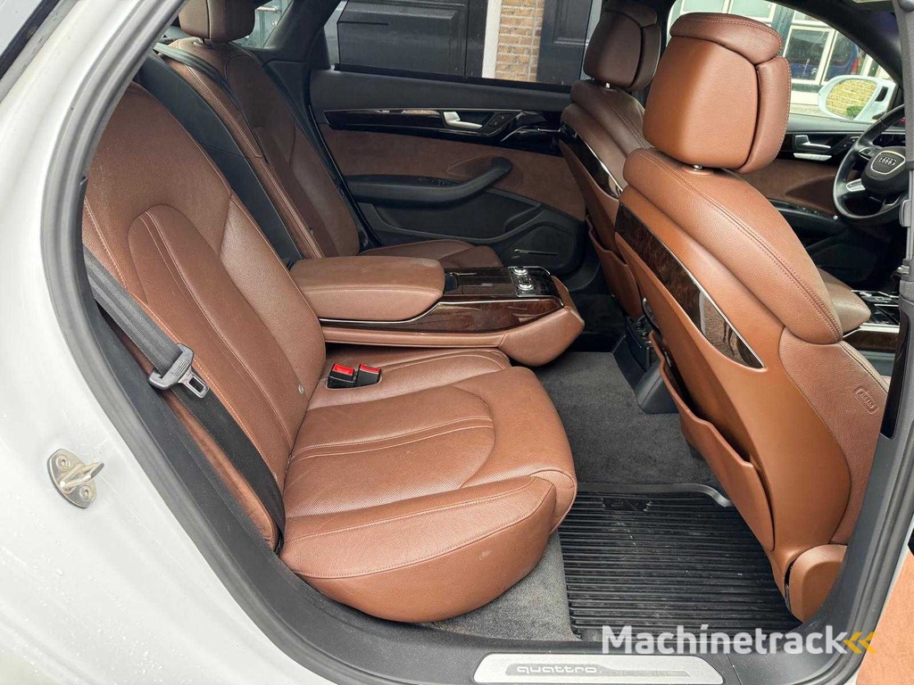 Audi  A8  3.0 TFSI q. L. ProL. Exe, 2826