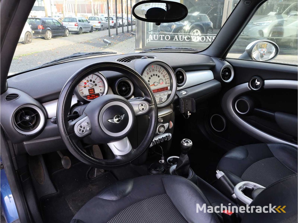 Mini 1.6 Cooper Chili 2007, 68-XZ-GX