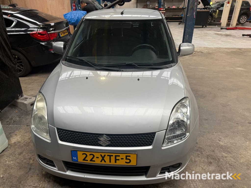 Suzuki Swift 1.3 GA, 22-XTF-5