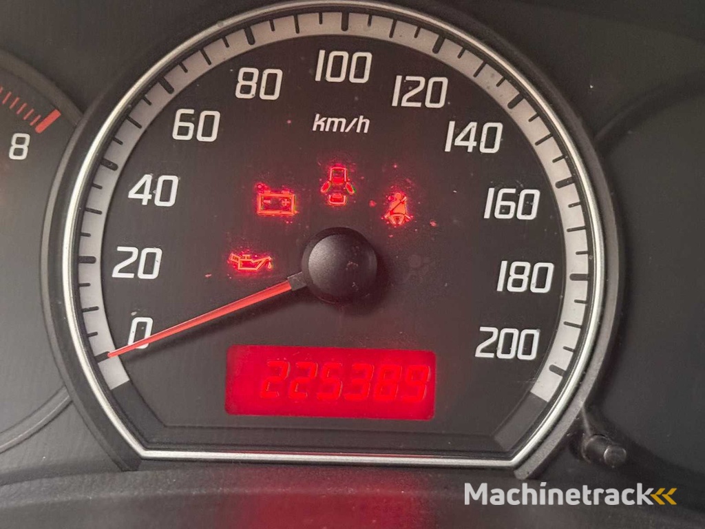 Suzuki Swift 1.3 GA, 22-XTF-5