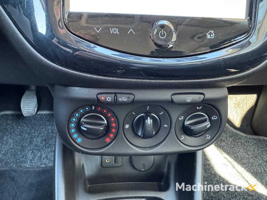 Opel Corsa 1.0 Turbo Edition 1630