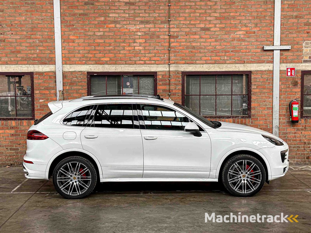 Porsche Cayenne 3.6 V6 300pk 2015