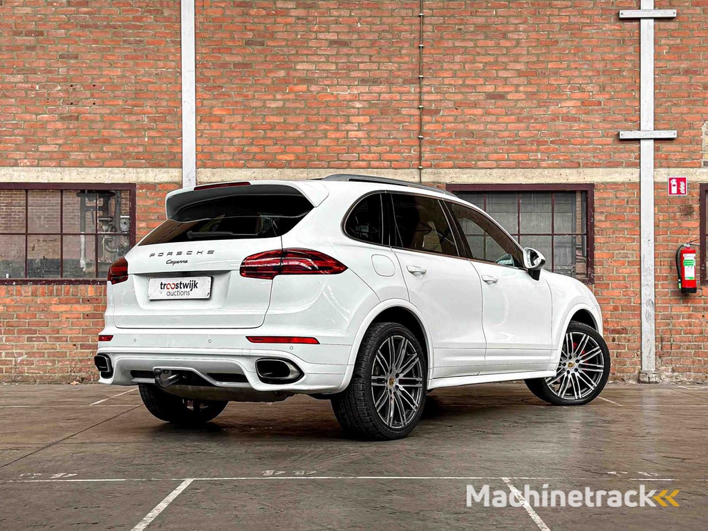 Porsche Cayenne 3.6 V6 300pk 2015