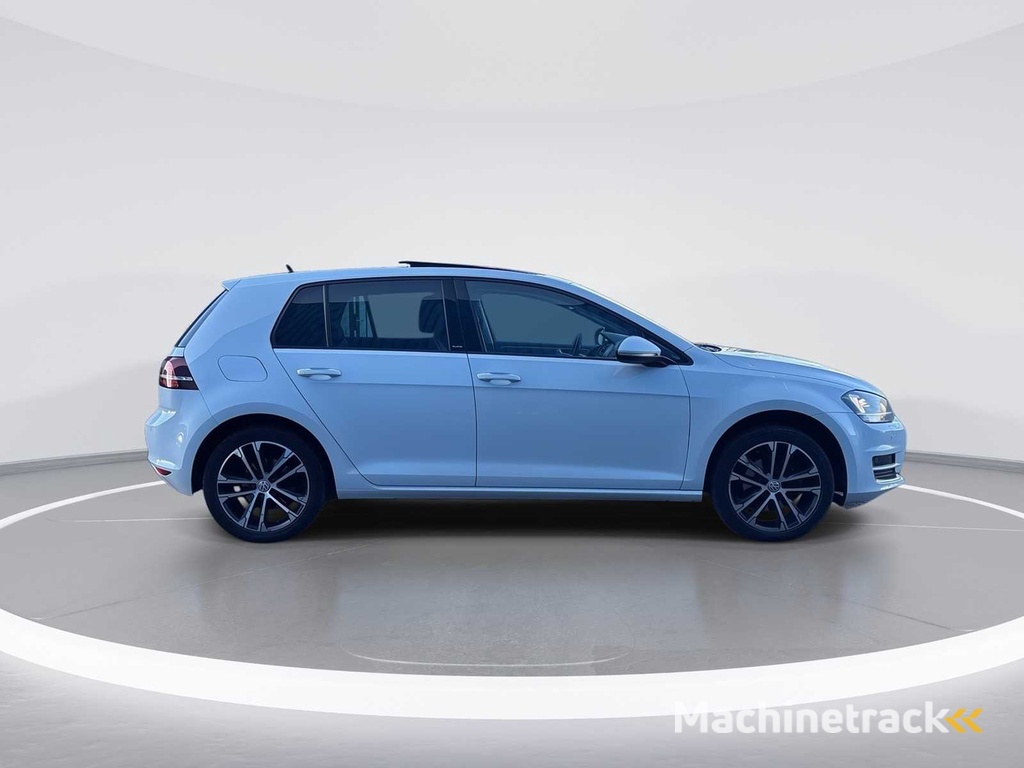 Volkswagen Golf 1.4 TSI Connected Series Car 2016 | T-420-BR