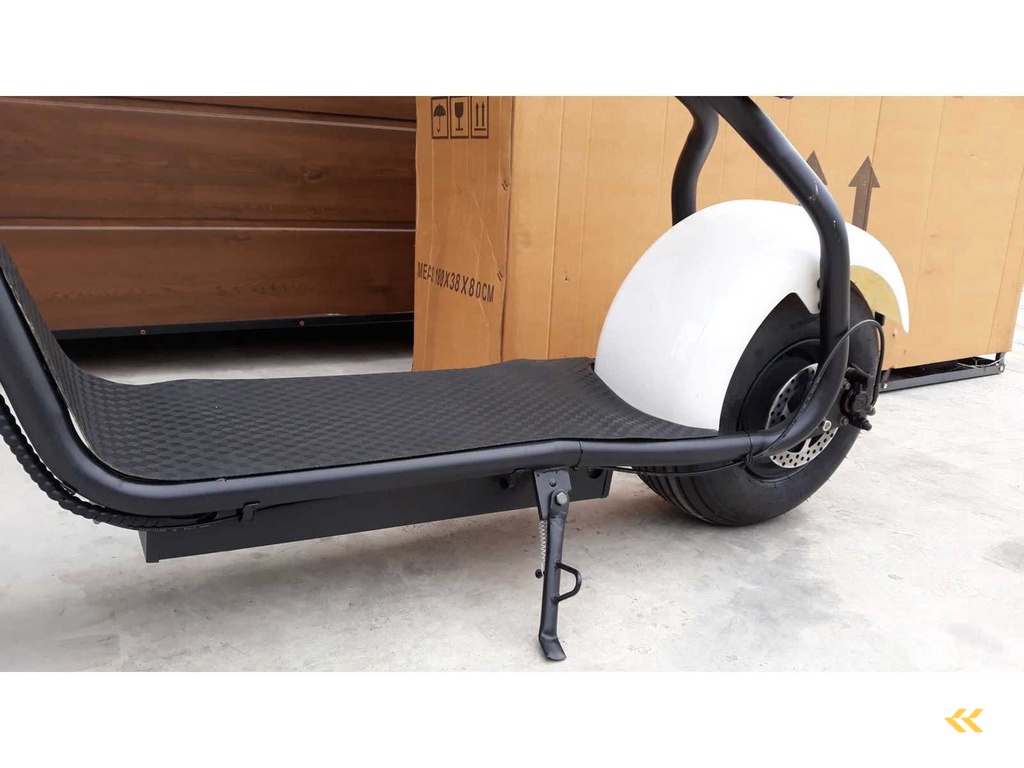 Voertuig op batterijen