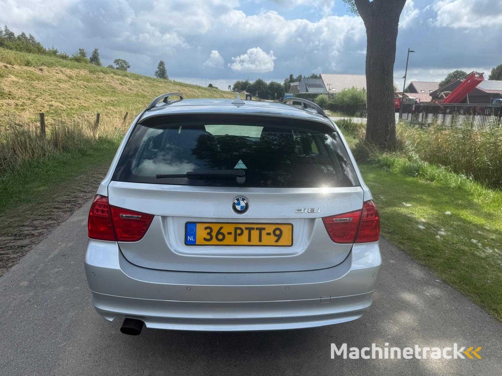 BMW 3-serie Touring 318i Business Line 36-PTT-9