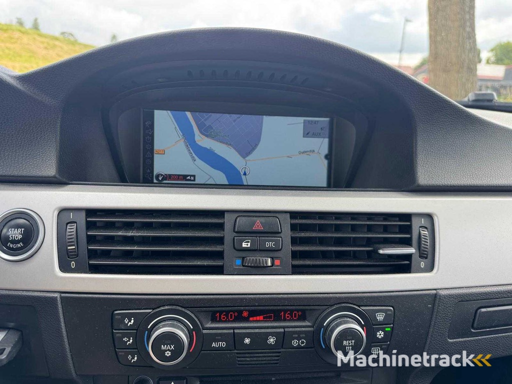 BMW 3-serie Touring 318i Business Line 36-PTT-9