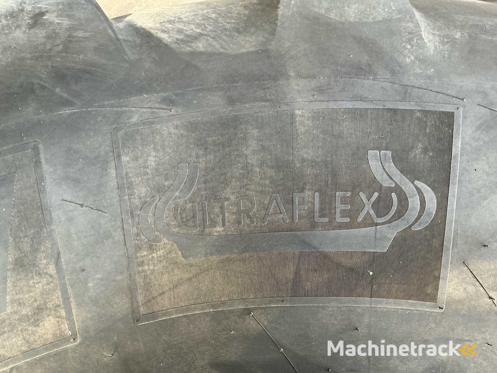 Michelin Axiobib 710/75R42