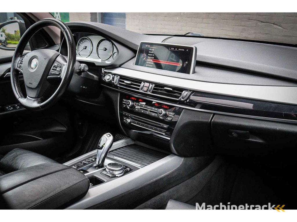 BMW X5 xDrive30d High Exec , ;  PZ-907-J