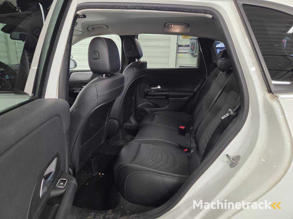 Mercedes-Benz B-Klasse 200d , N-816-FK