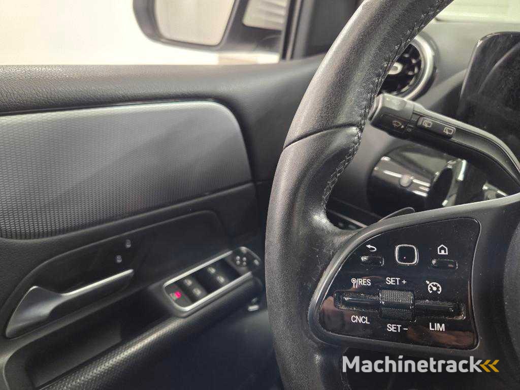 Mercedes-Benz B-Klasse 200d , N-816-FK