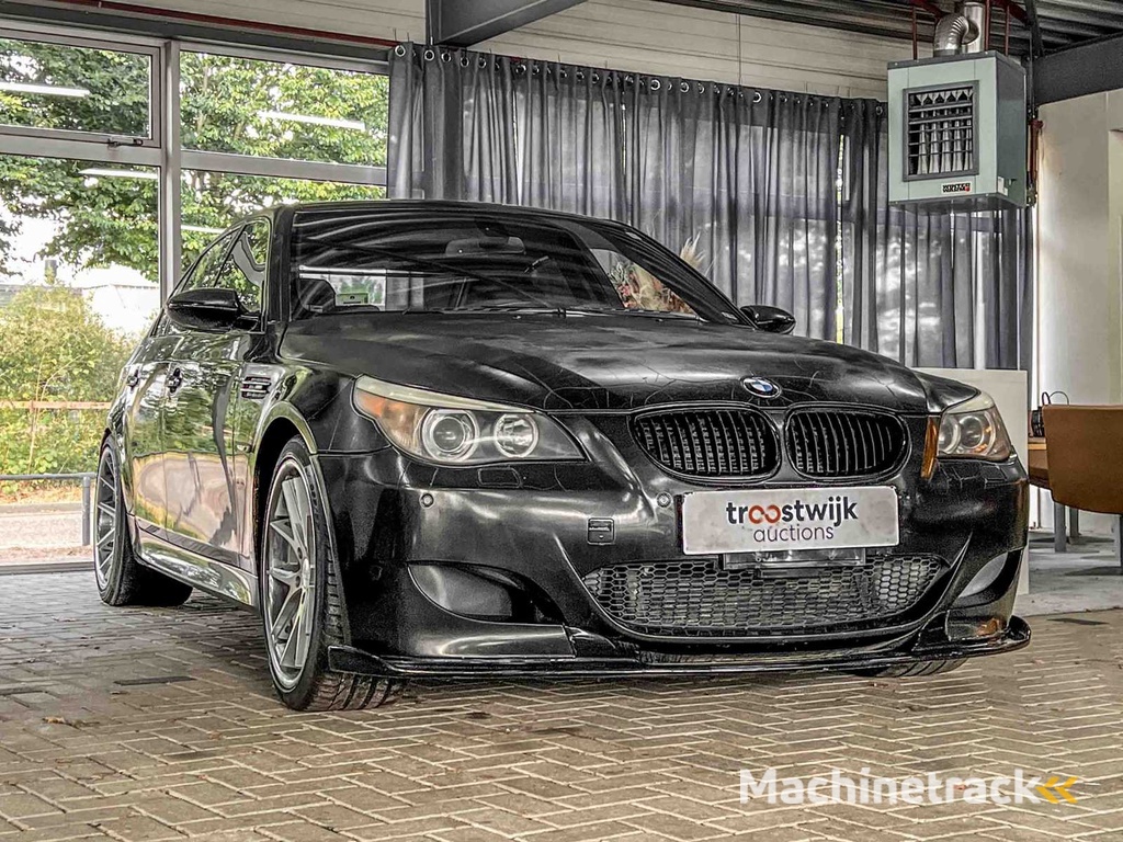 BMW M5 5.0 V10 500pk 2007 5-serie Youngtimer