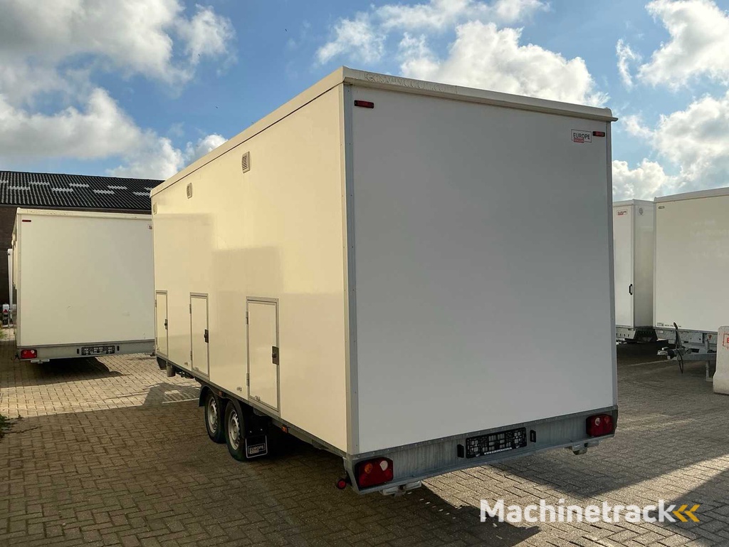 2018 Easywagen 660 Duschwagen mit 3 Duschräumen