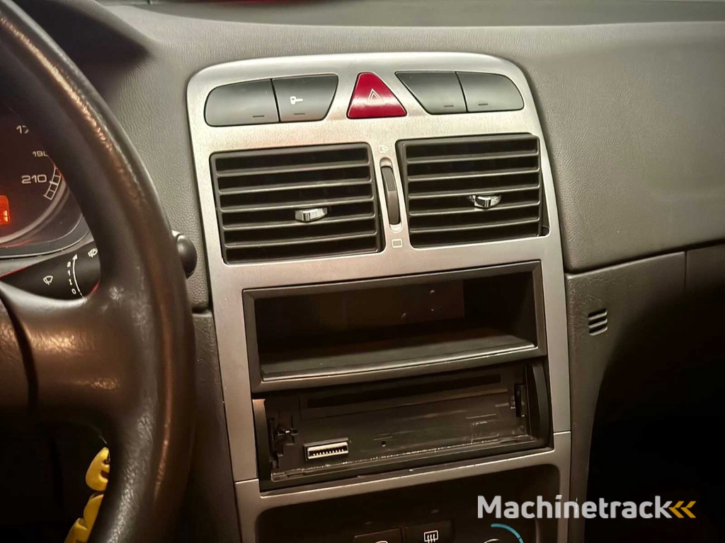 Peugeot 307 1.4 XR, JF-869-F