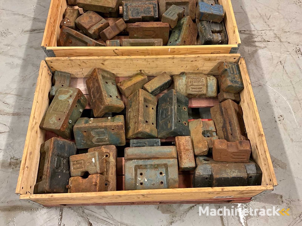 Batch Minitractor Frontweights Kubota