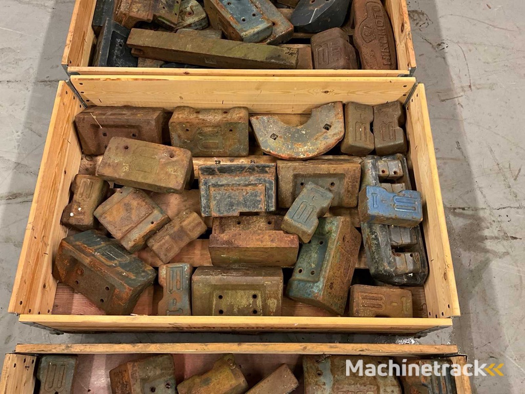 Batch Minitractor Frontweights Kubota