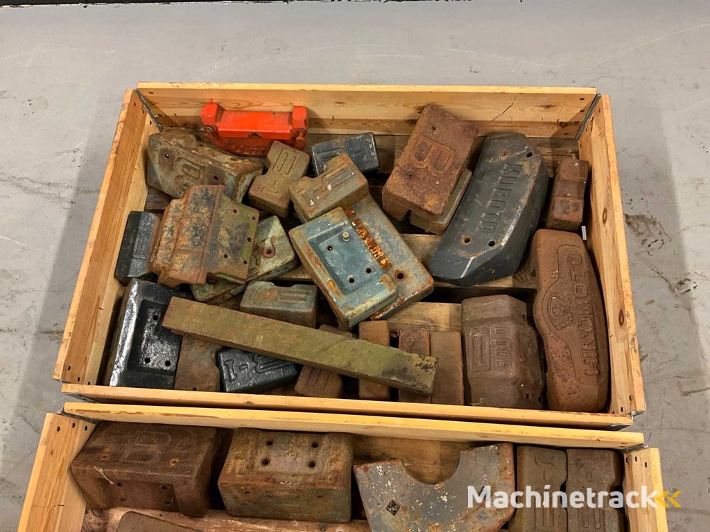 Batch Minitractor Frontweights Kubota