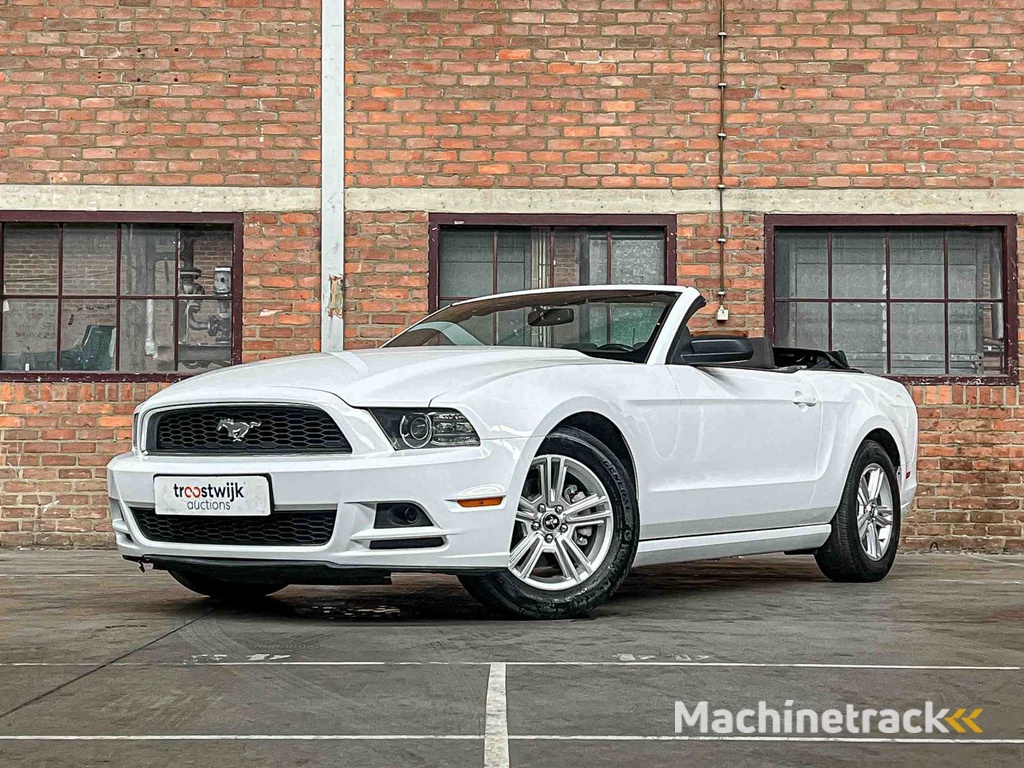Ford Mustang Cabriolet 3.7 V6 305hp 2014