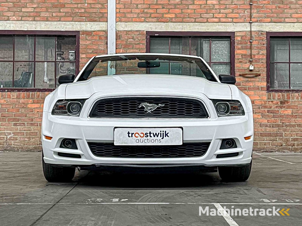 Ford Mustang Cabriolet 3.7 V6 305hp 2014