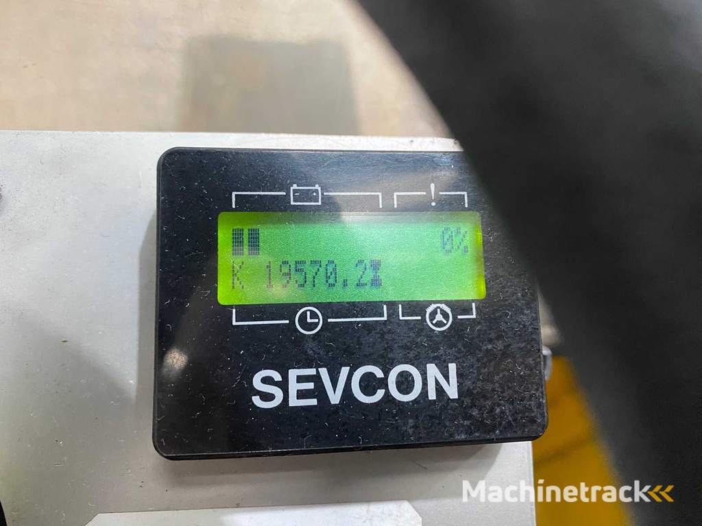 Combilift - JEDY3057 - Zijlader