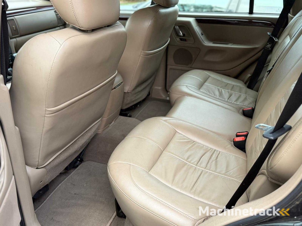 Jeep Grand Cherokee 4x4 4.7i V8 Limited 61-RD-PB