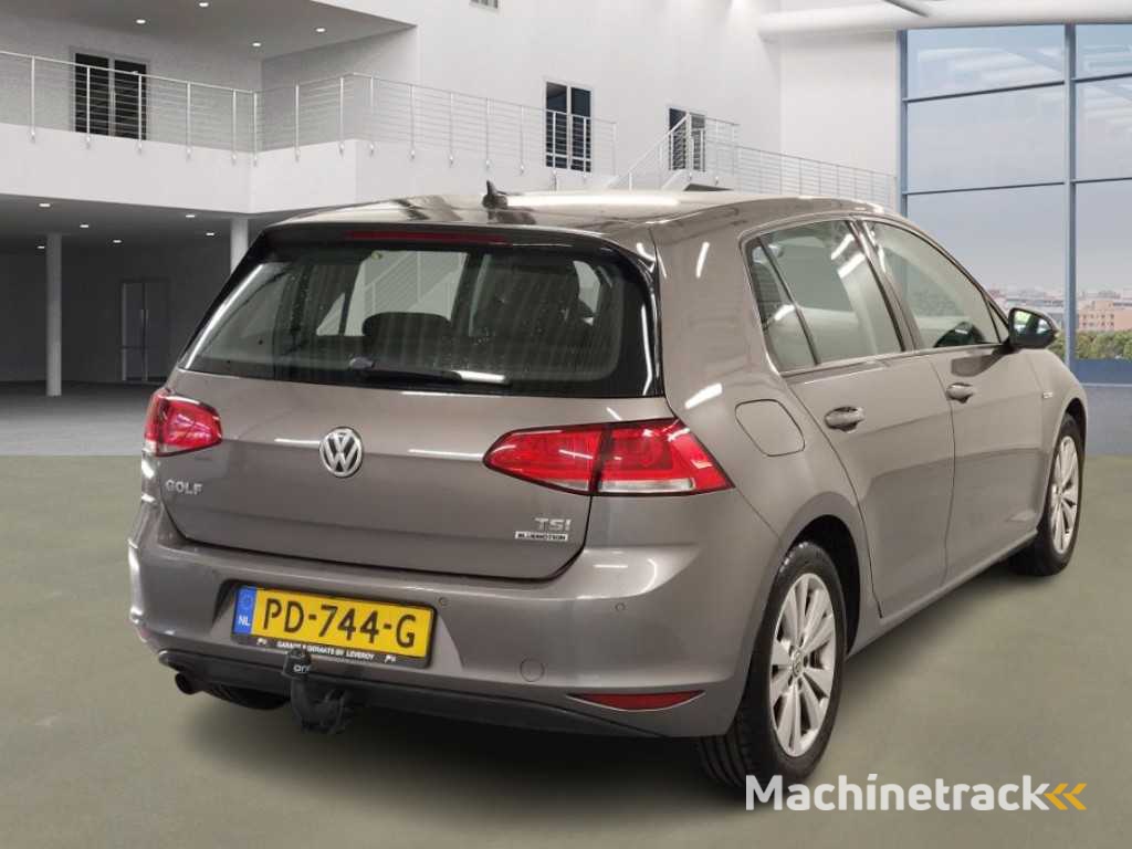 Volkswagen Golf 1.0 TSI Comfortline; PD-744-G