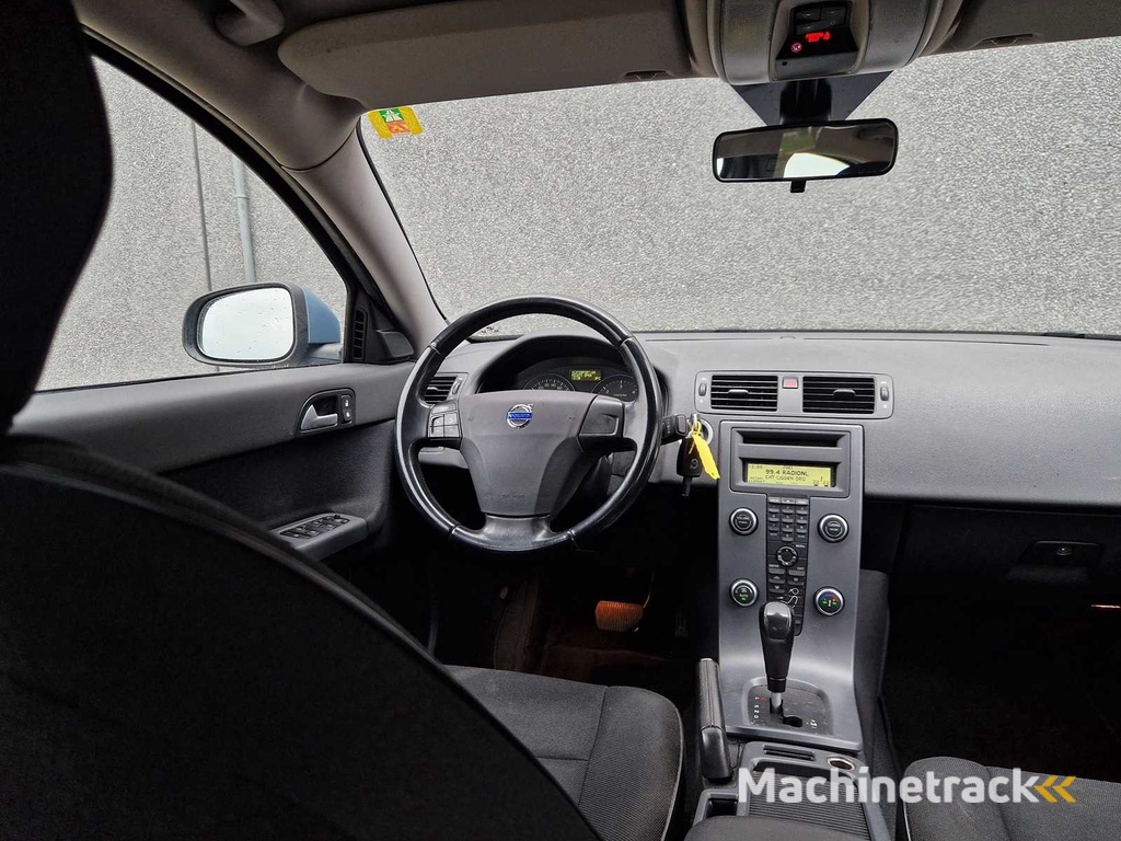 Volvo S40 2.0 D3 Momentum - 2011 | 57-01-16