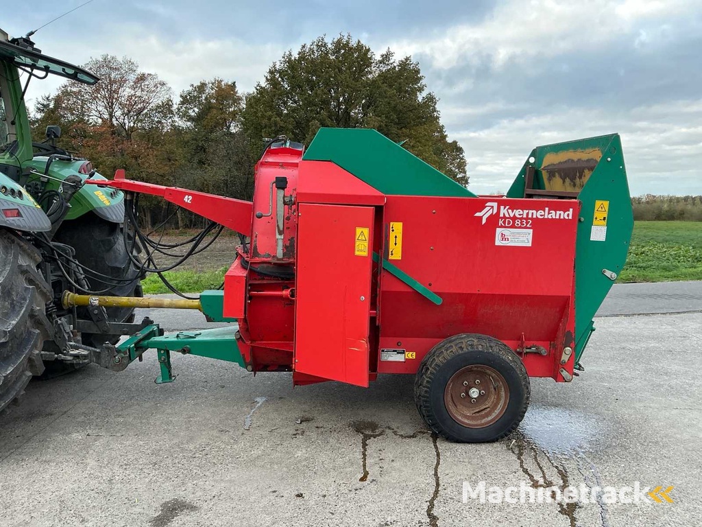 Kverneland Kidd 832 Stroblazer