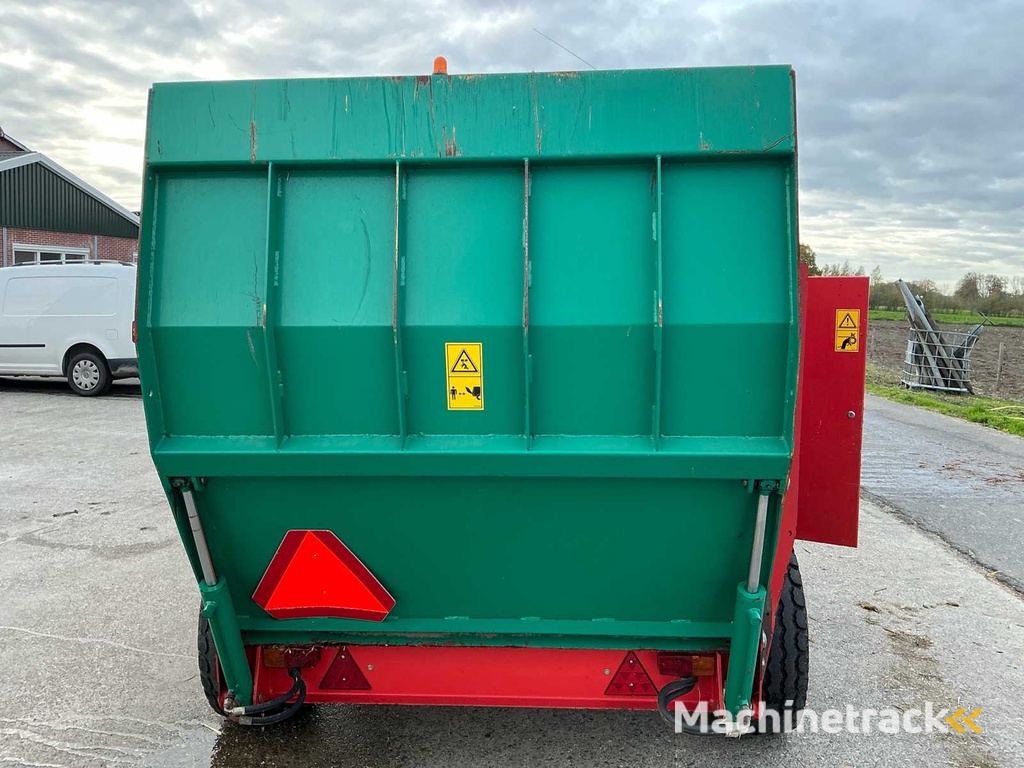 Kverneland Kidd 832 Stroblazer