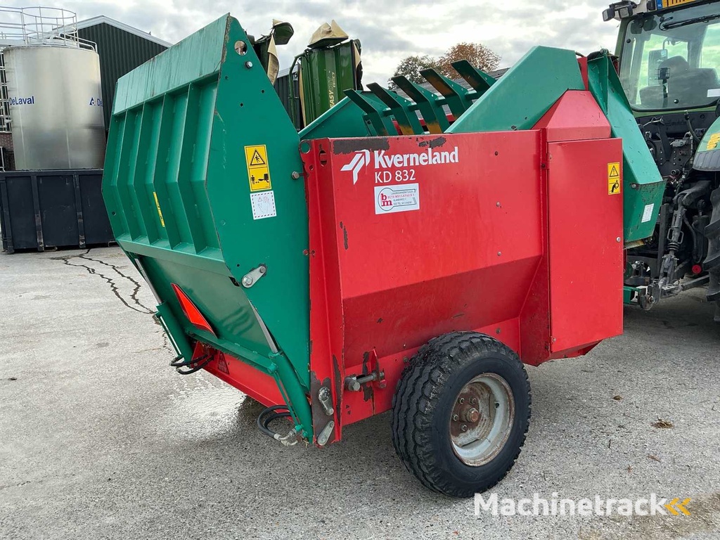 Kverneland Kidd 832 Stroblazer