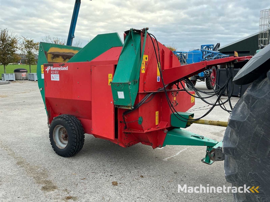 Kverneland Kidd 832 Stroblazer